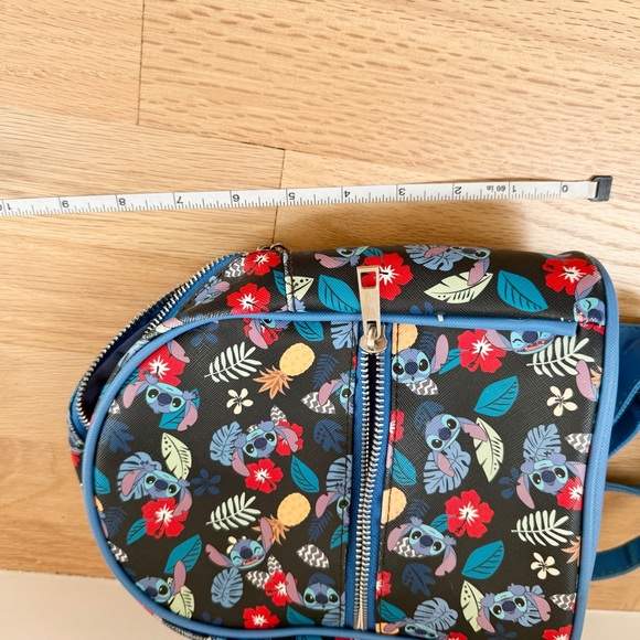 🎒Stitch Mini Back Pack 🎒 - Picture 8 of 9